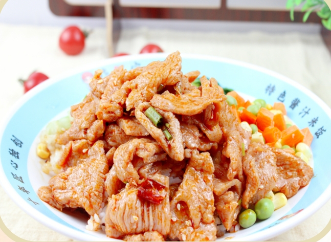 孜然烤⾁饭